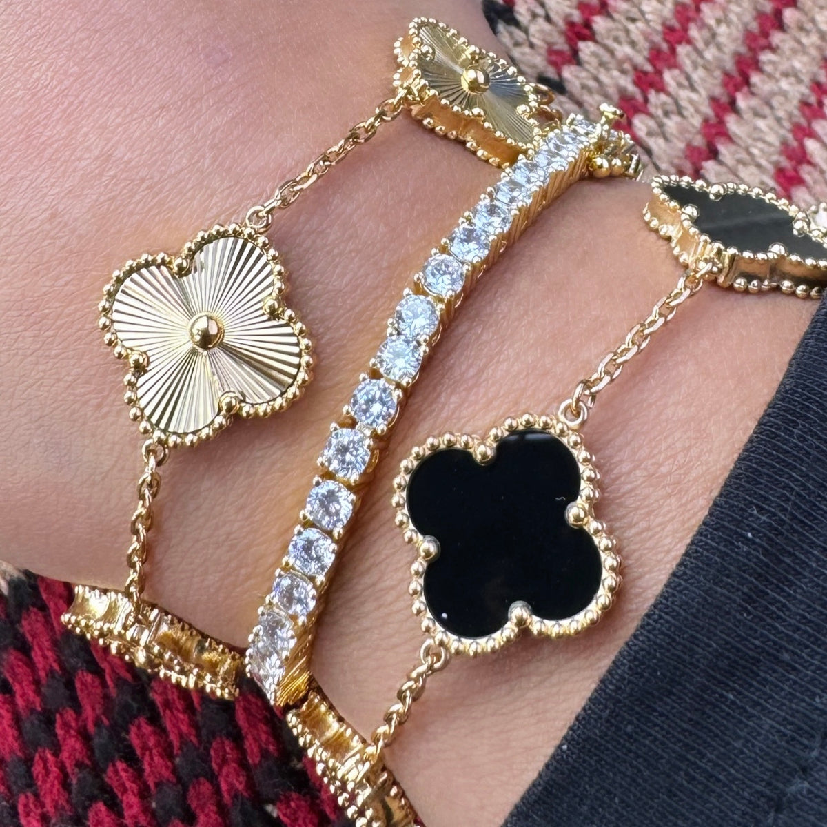 Black Clover/Leaf Bracelet