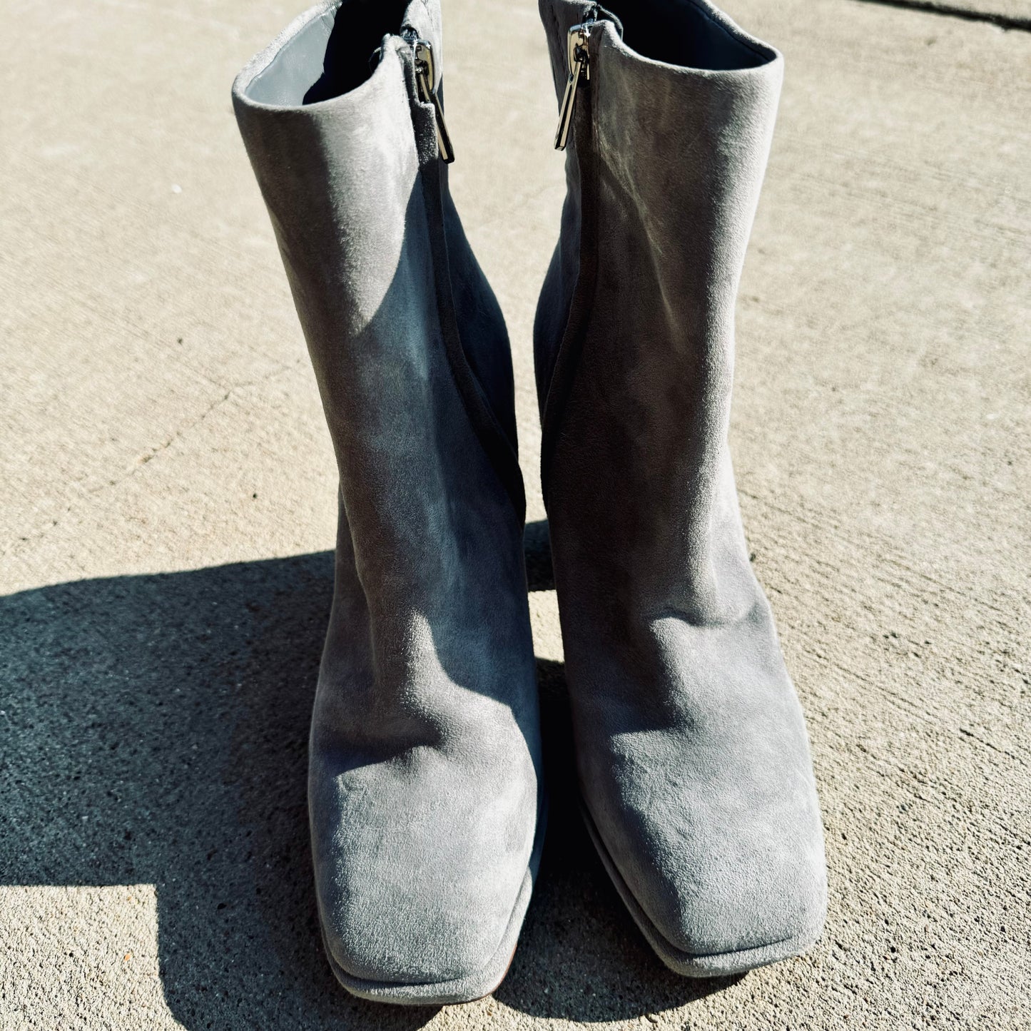 Pre-Loved Gray Suede Boots