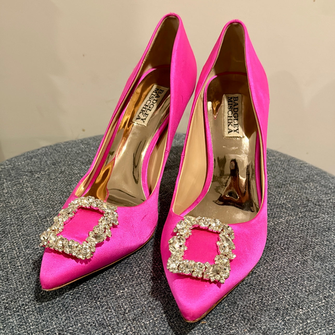 Pre-Loved Badgley Mischka - Fuchsia