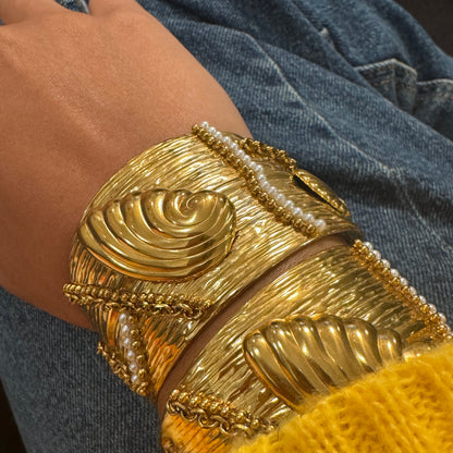 Sea Shell Cuff (Gold Plated)