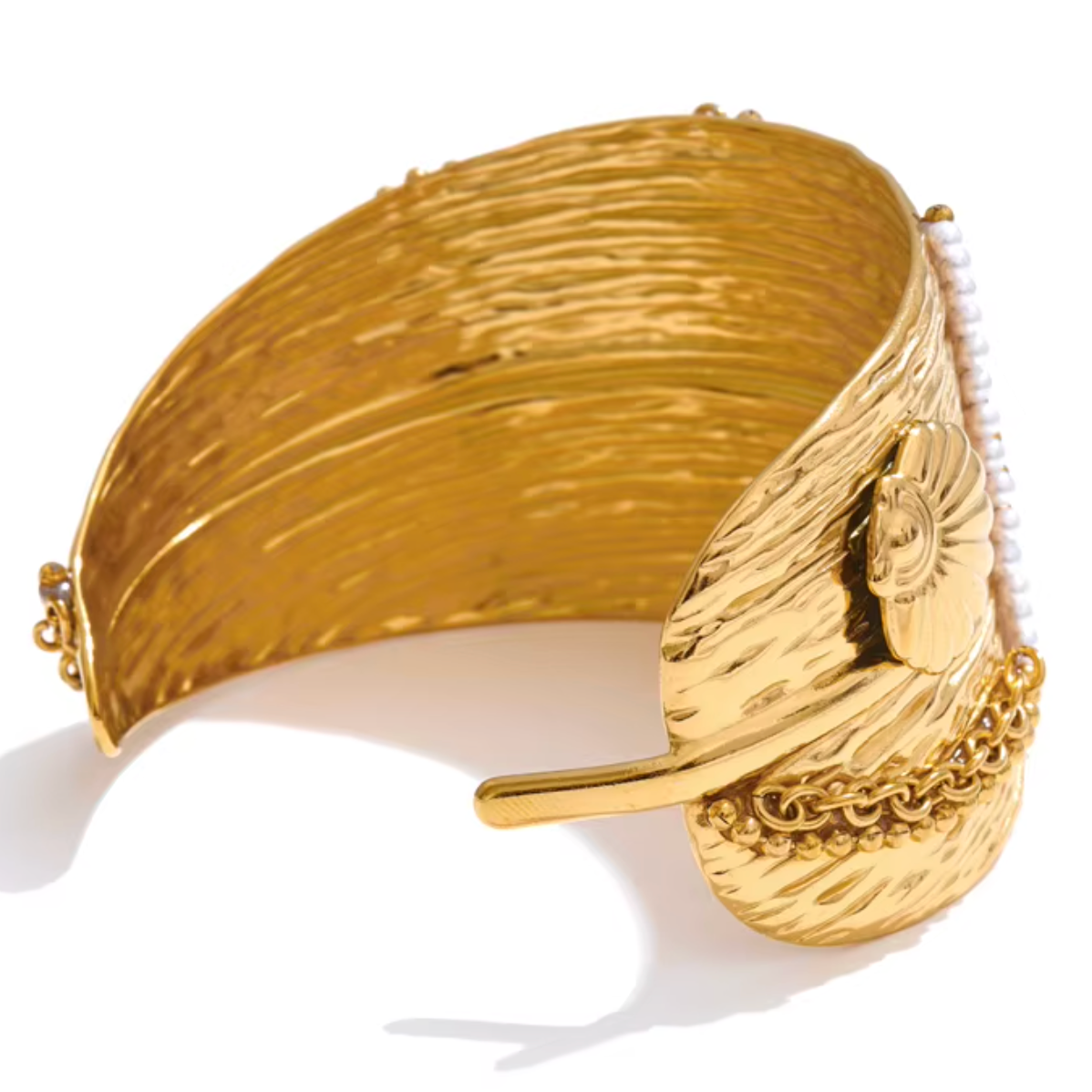 Sea Shell Cuff (Gold Plated)